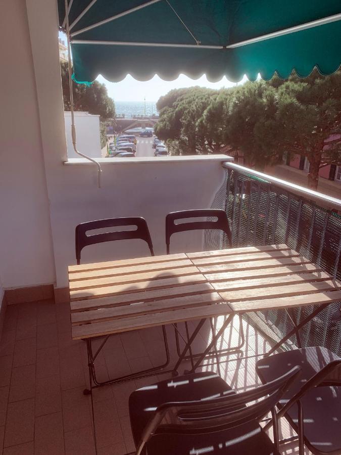 Casa Bianca 4 - confortevole in centro a Moneglia Esterno foto